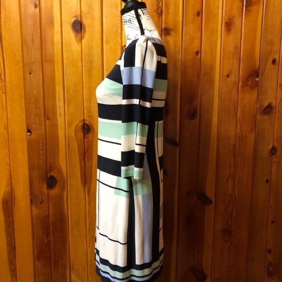 Vince Camuto Shift Dress - Picture 4 of 7